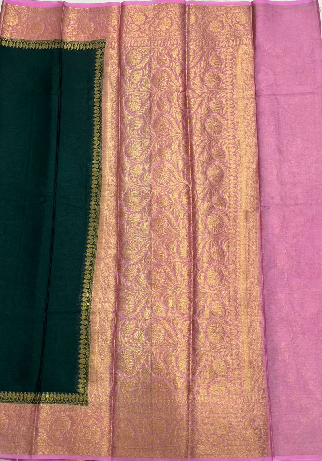 Bottle Green & Peach Pink Elegant CRAPE Saree