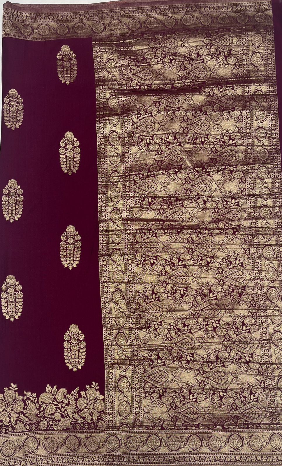 Graceful Maroon Georgette Saree with Gold Border